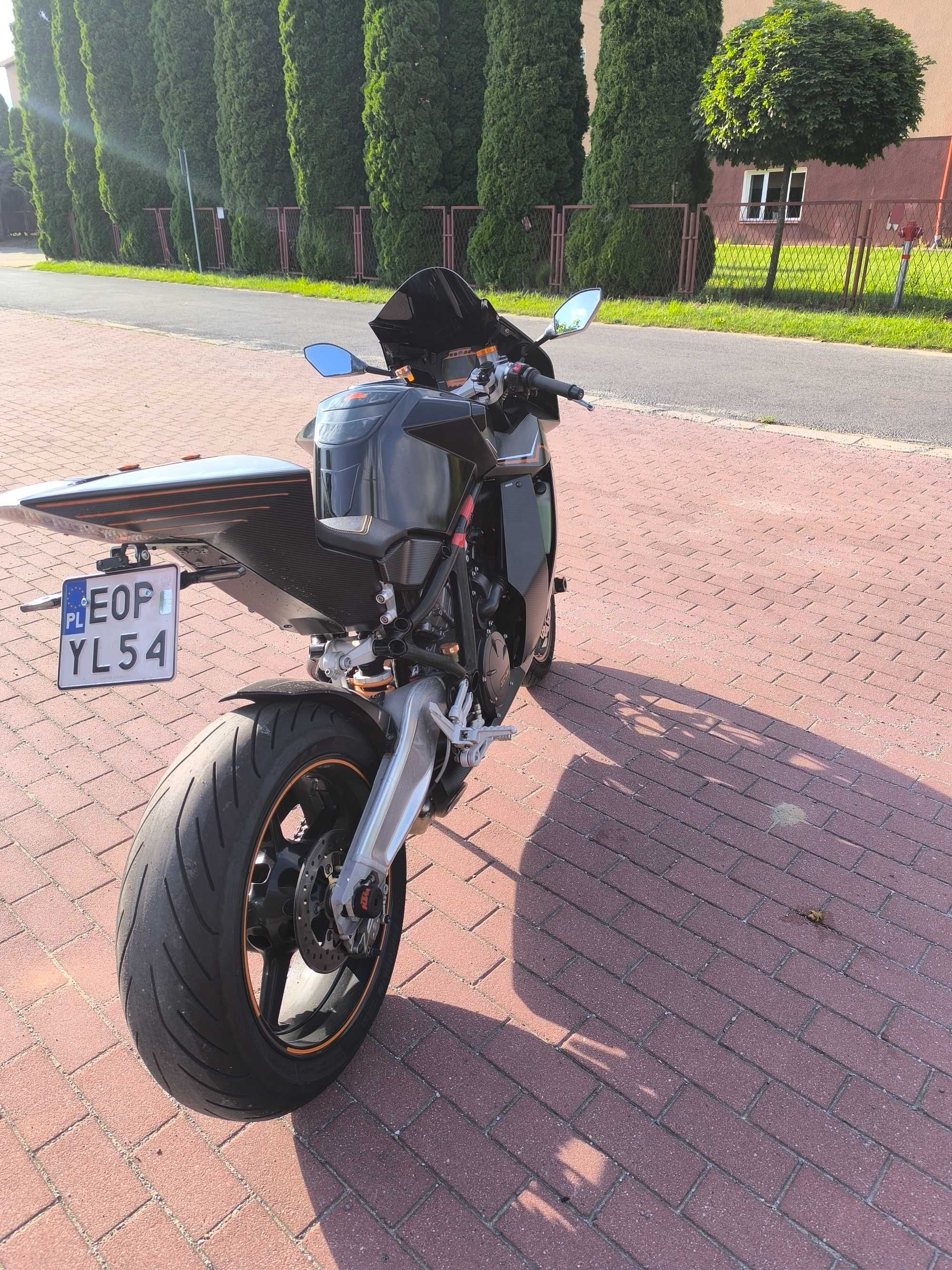 KTM RC8**Carbon**