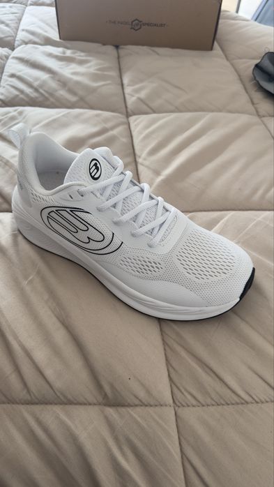 Zapatos BULLPADEL move pro brancos