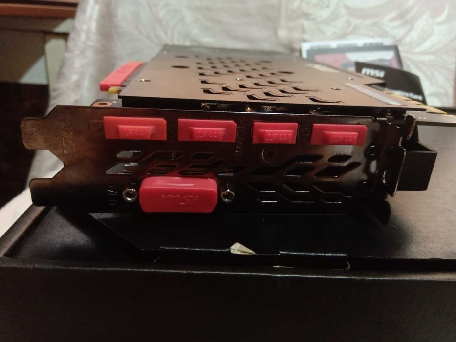 Видеокарта полный комплект.MSI GTX 1070 8Gb Gaming