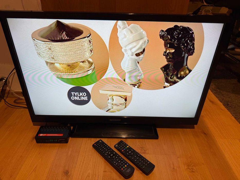 Telewizor SHARP + DEKODER DVBT-2 naziemna + kablówka 32 cale kompletny