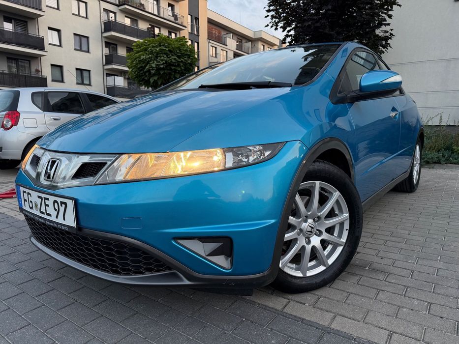 Honda Civic 1.4 Benzyna#100KM#176 tyś przebiegu#alufelgi 16 cali#piękny kolor#