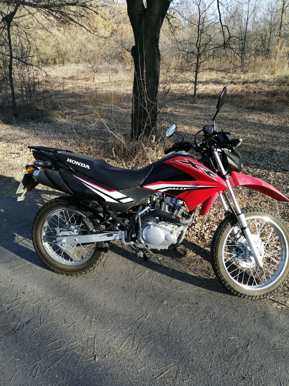 Продам мотоцикл HONDA XR150