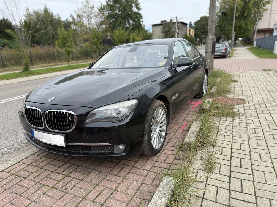 BMW Seria 7 BMW 740d xDrive INDIVIDUAL | AWD | aktualnie unieruchomione auto