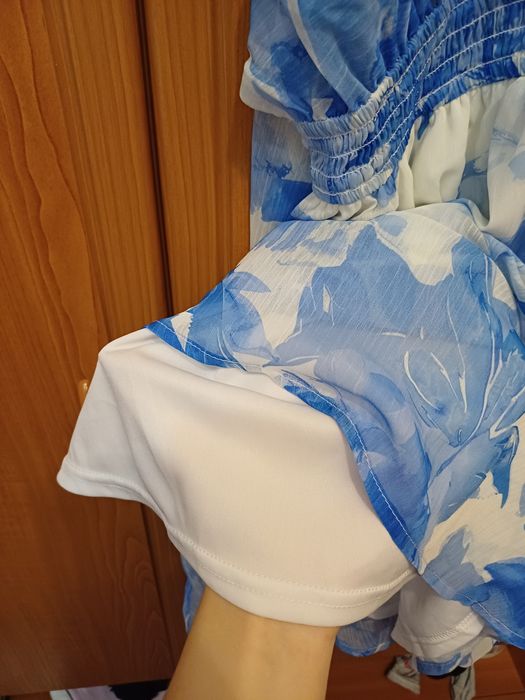 Сукня легка літня