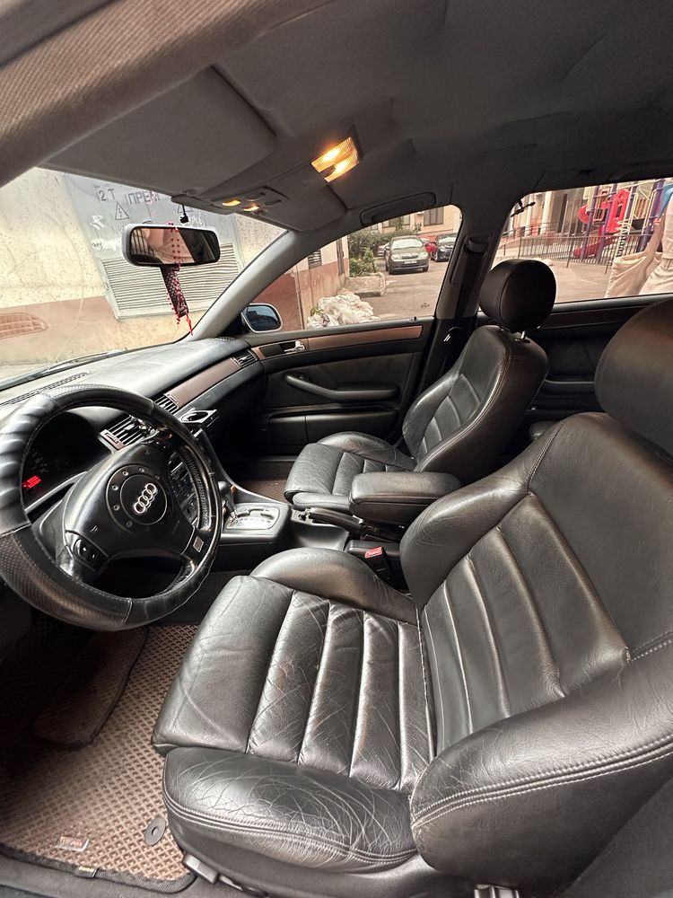 Продам Audi A6 C5 2001 року