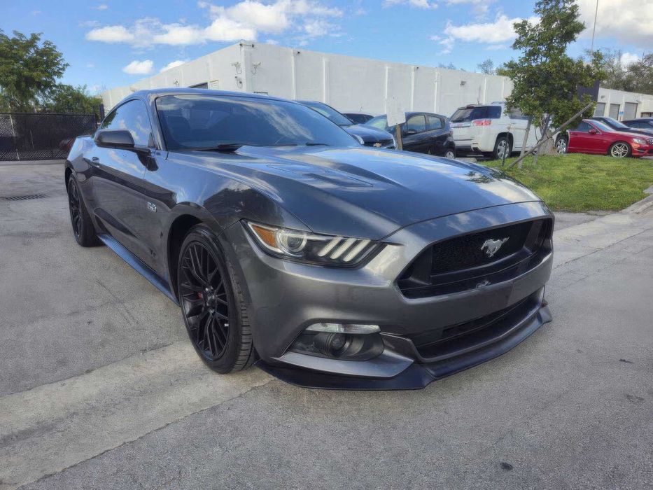 Ford Mustang GT Premium      2015
