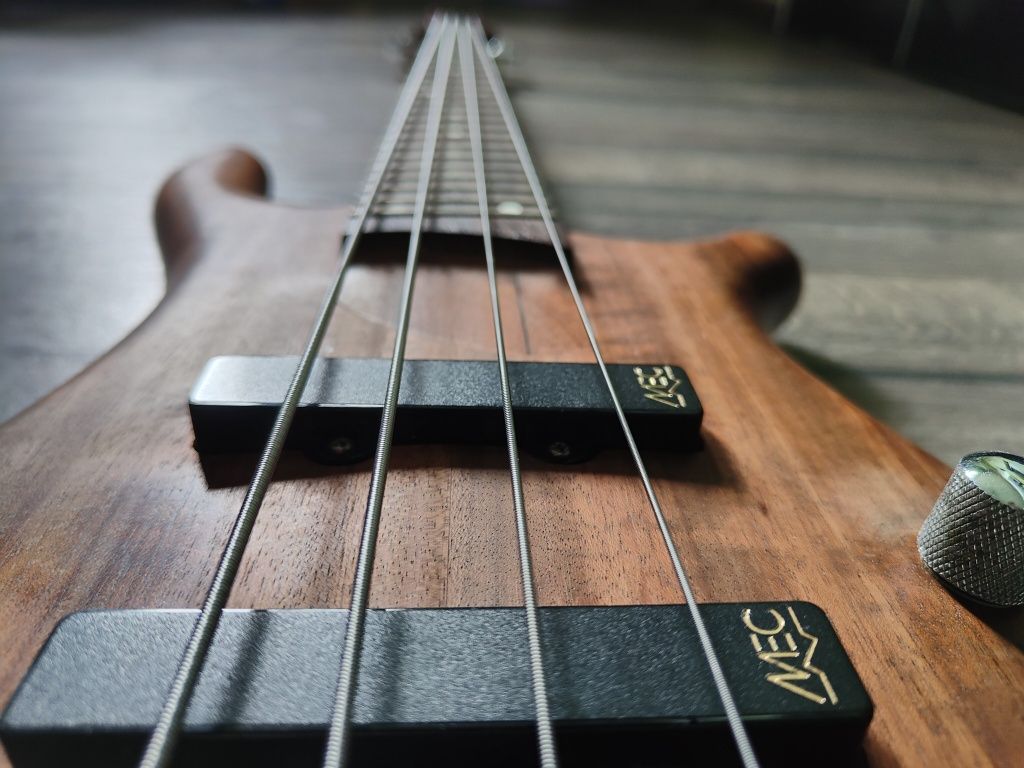 Gitara basowa Mayones BE4 Exotic