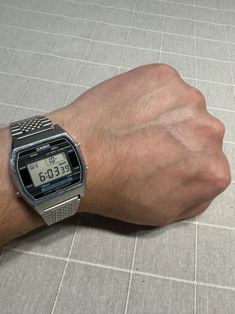 Zegarek Casio Retro Style