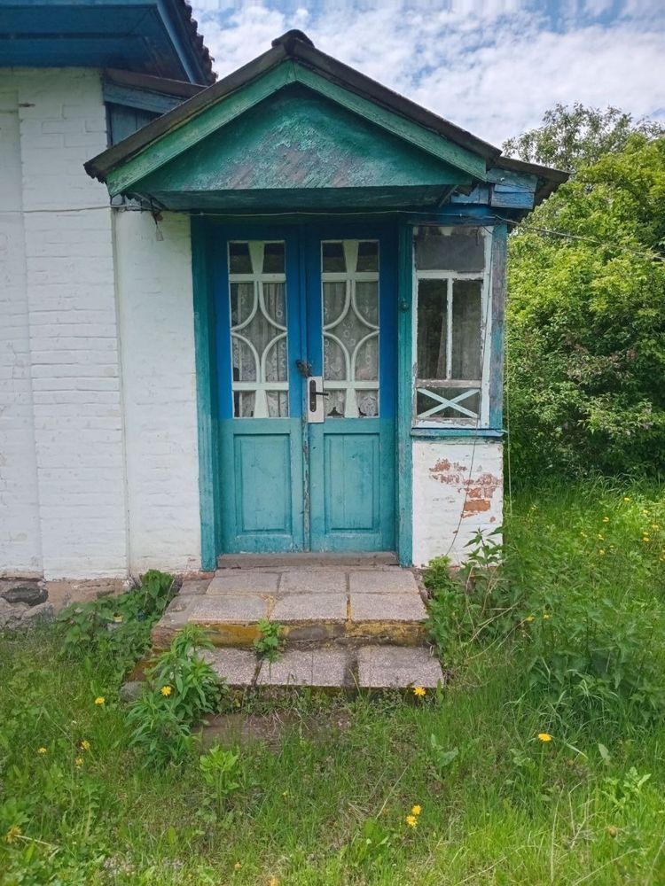 Продается дом с участком