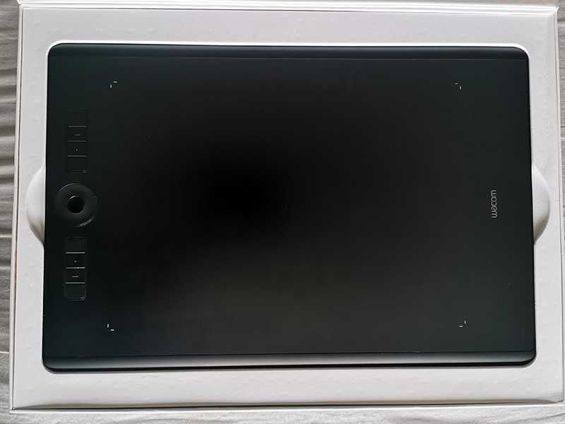Tablet graficzny Wacom Intuos Pro L