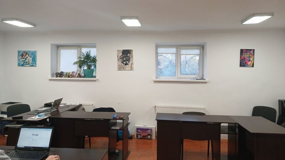 Комерційне приміщення!