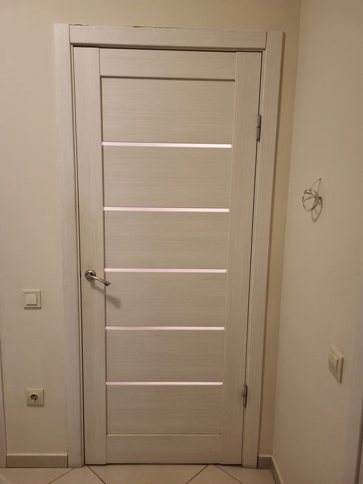 Продам міжкімнатні двері