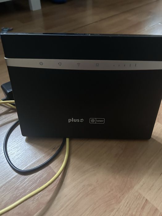 Ruter Huawei B525s-23a