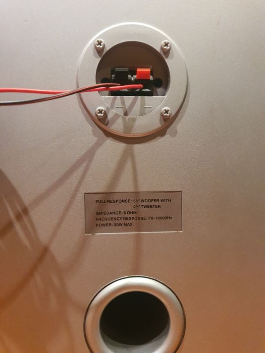 Kolumny głośnikowe JVC 20W 6ohm, sprawne