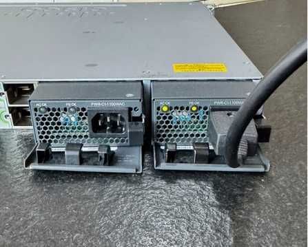 Cisco WS-C3850-48x UPOE+ LAN Base switch C3850-NM-4-10G 2x PSU