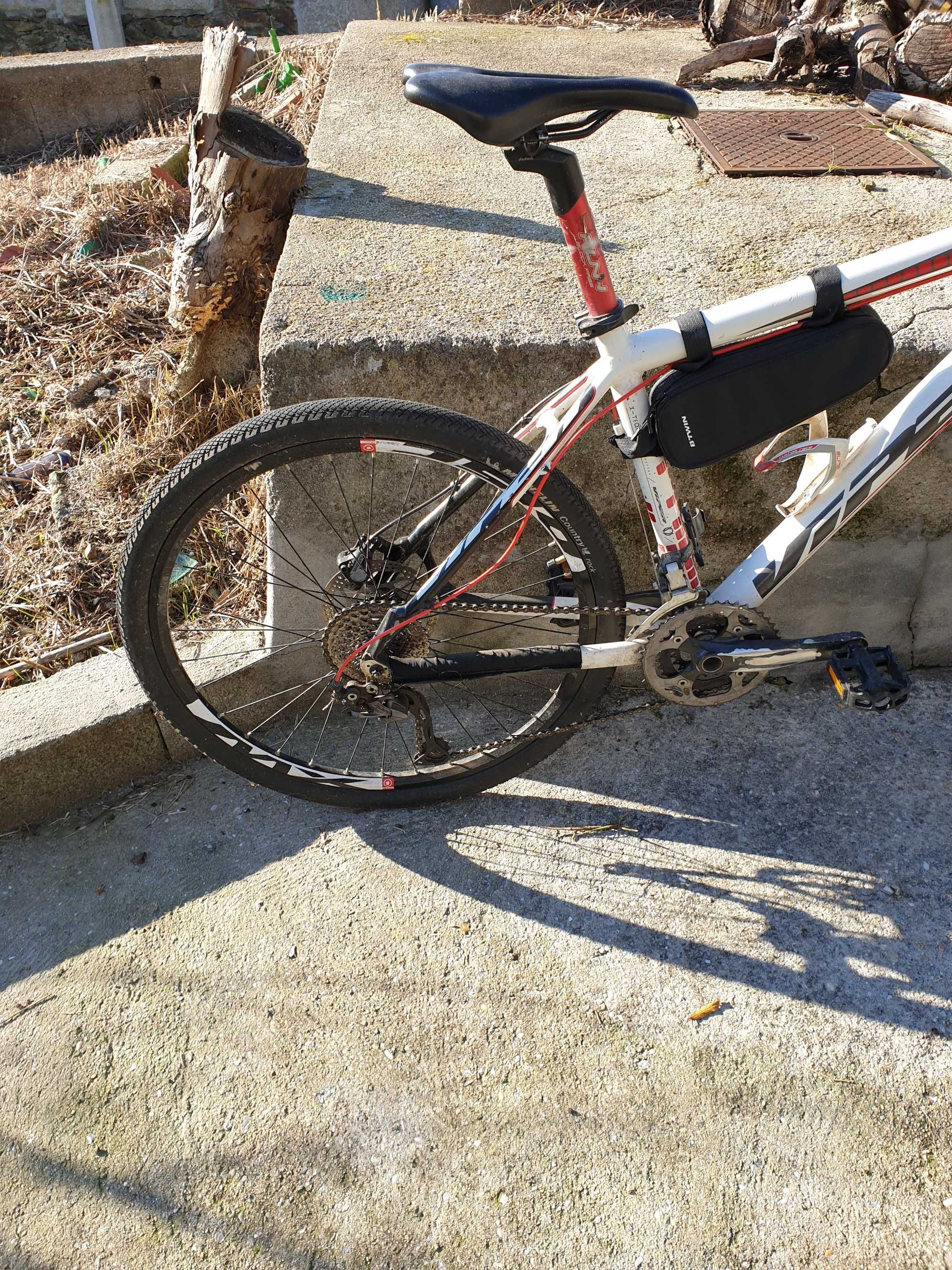 Vendo  bicicleta