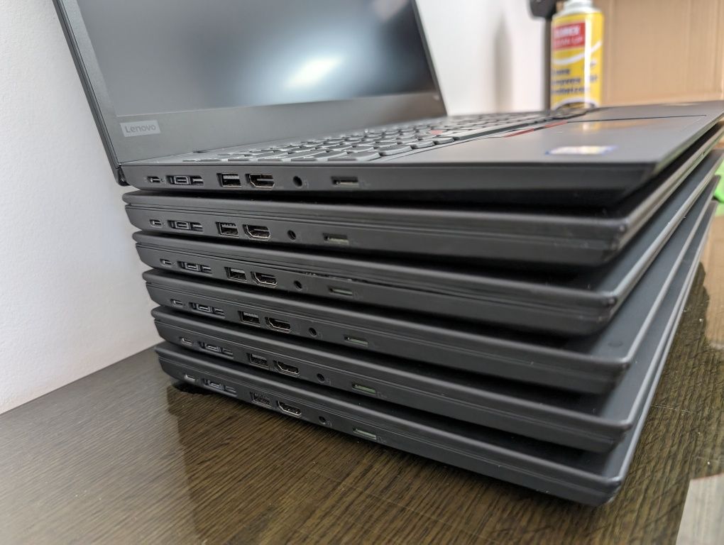 Чотириядерні 15 дюймові  Lenovo ThinkPad T590 є 30 шт