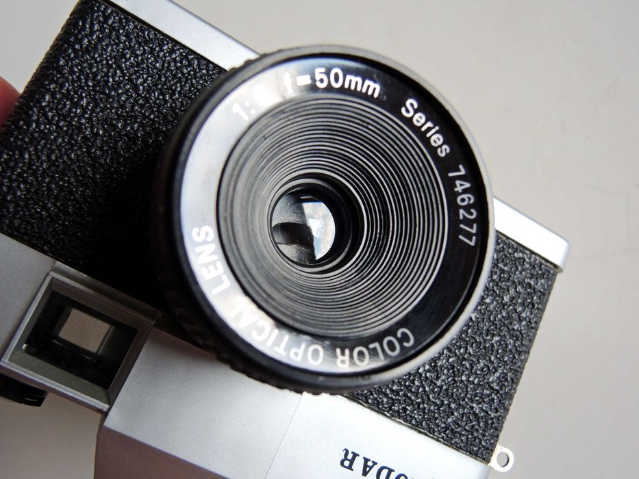 Вінтажна плівкова 35 мм камера Hodar