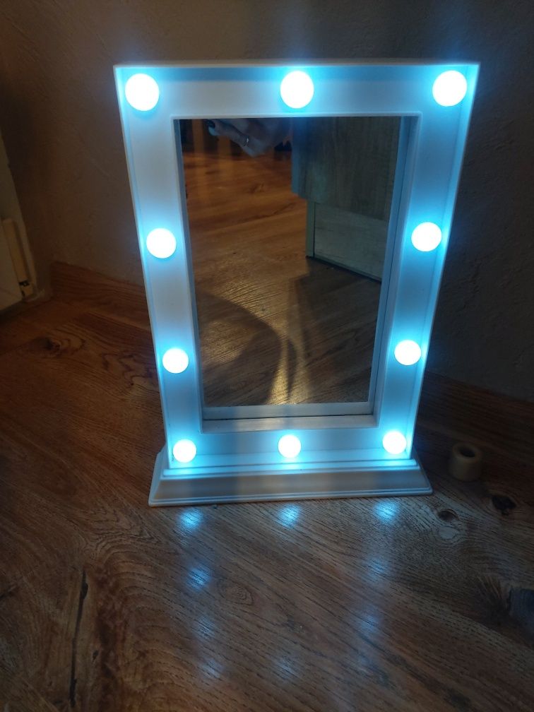 Lustro lusterko led