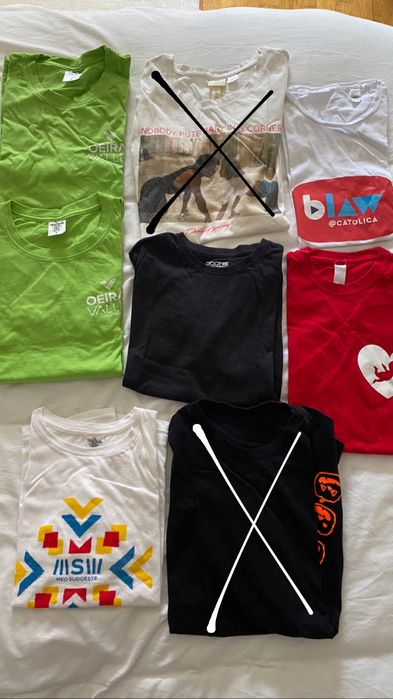 Várias T-Shirts