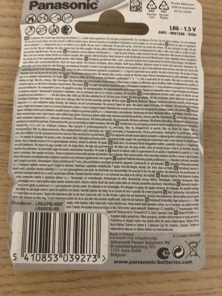 Pacote de 48 pilhas alcalinas AA novo e selado