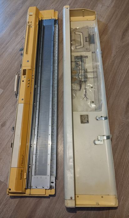 В'язальна машина 5 клас Brother KH 910/КR 930