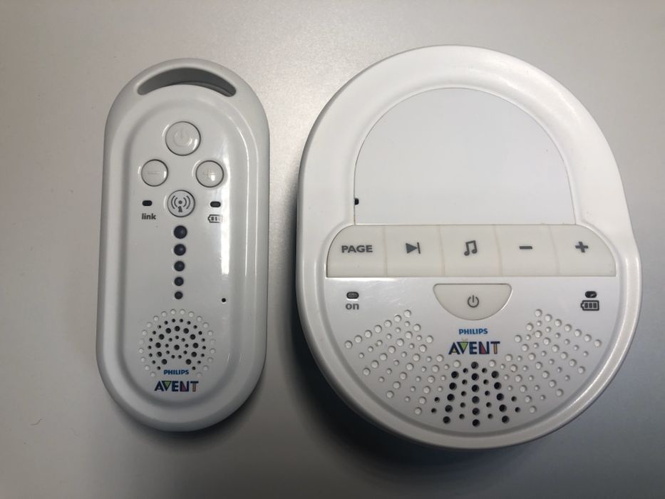 Цифровая няня Philips  Avent SCD506/52 в отличном состоянии