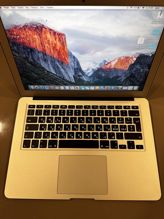 MacBook air ідеальний стан