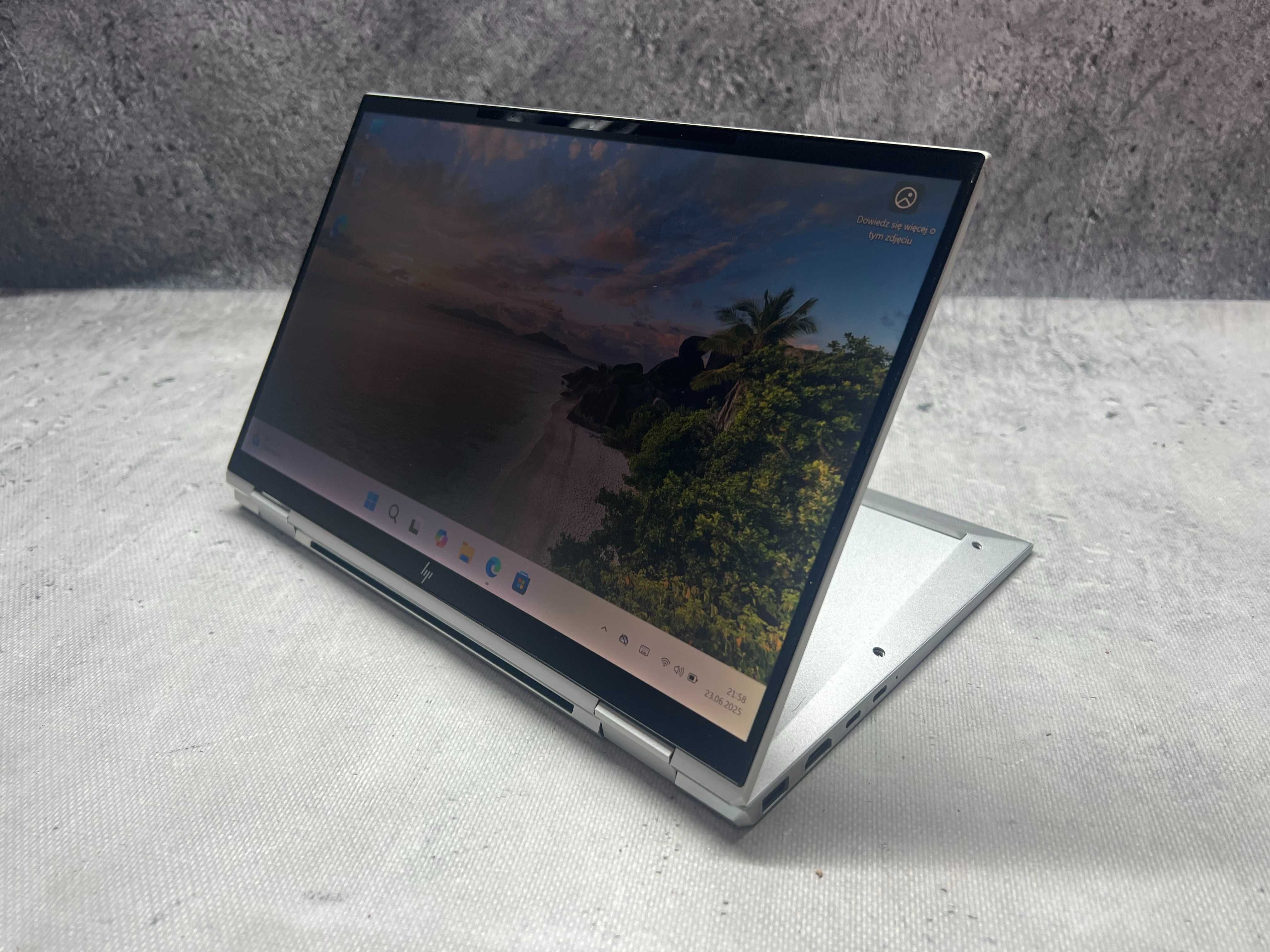 HP EliteBook 1030 G8 / i7 1185G7 4.5 GHz / 16GB DDR4 / 1TB SSD / 13.3T