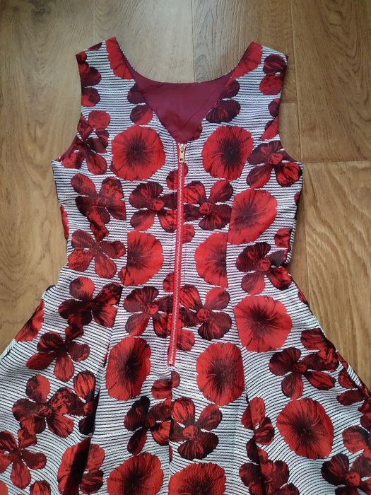 Нова сукня Paccio.