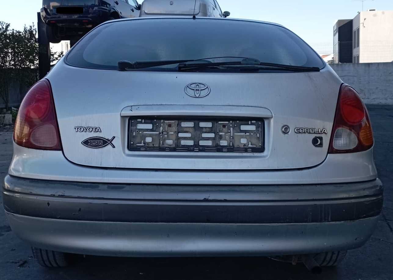 Toyota Corolla para peças
