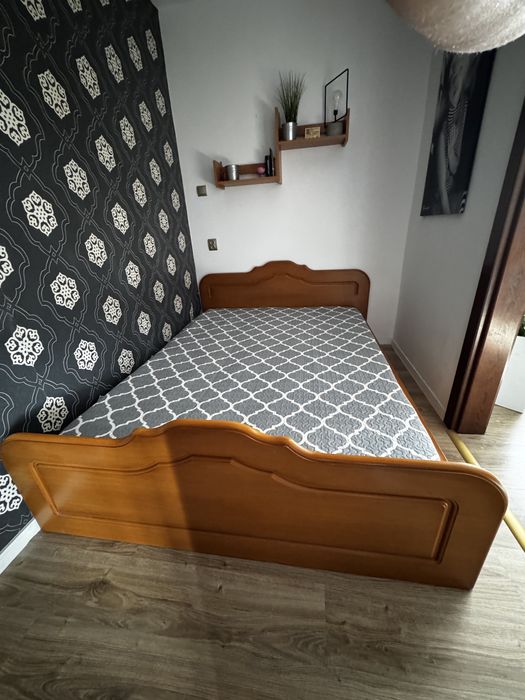 Łóżko używane 140x200