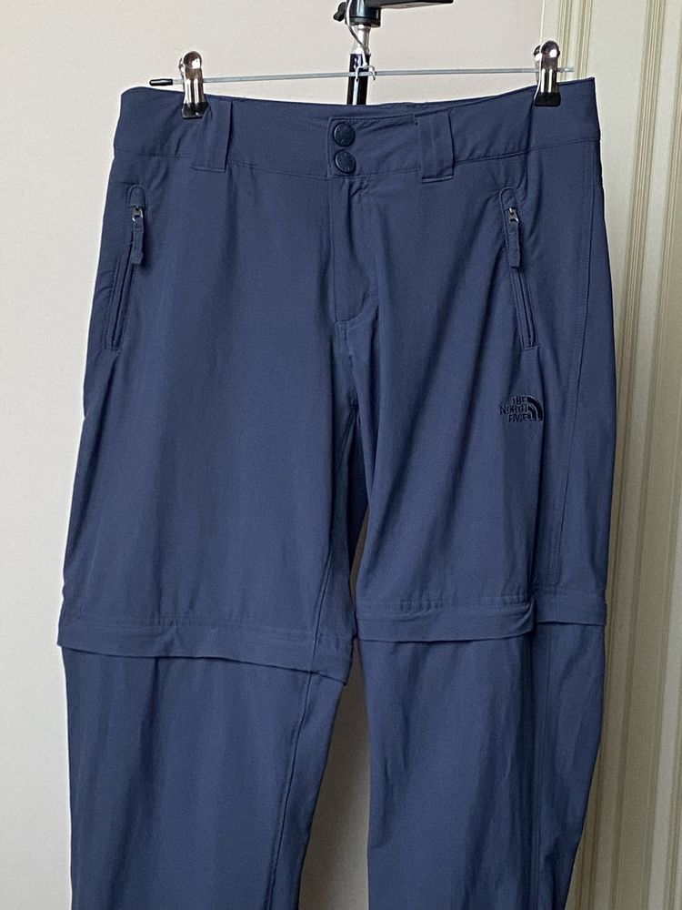 Спортивні штани / шорти  the north face