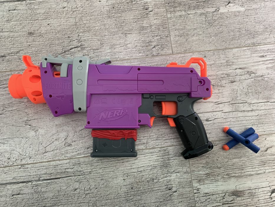 Игрушечный электро бластер Nerf Fortnite Hasbro