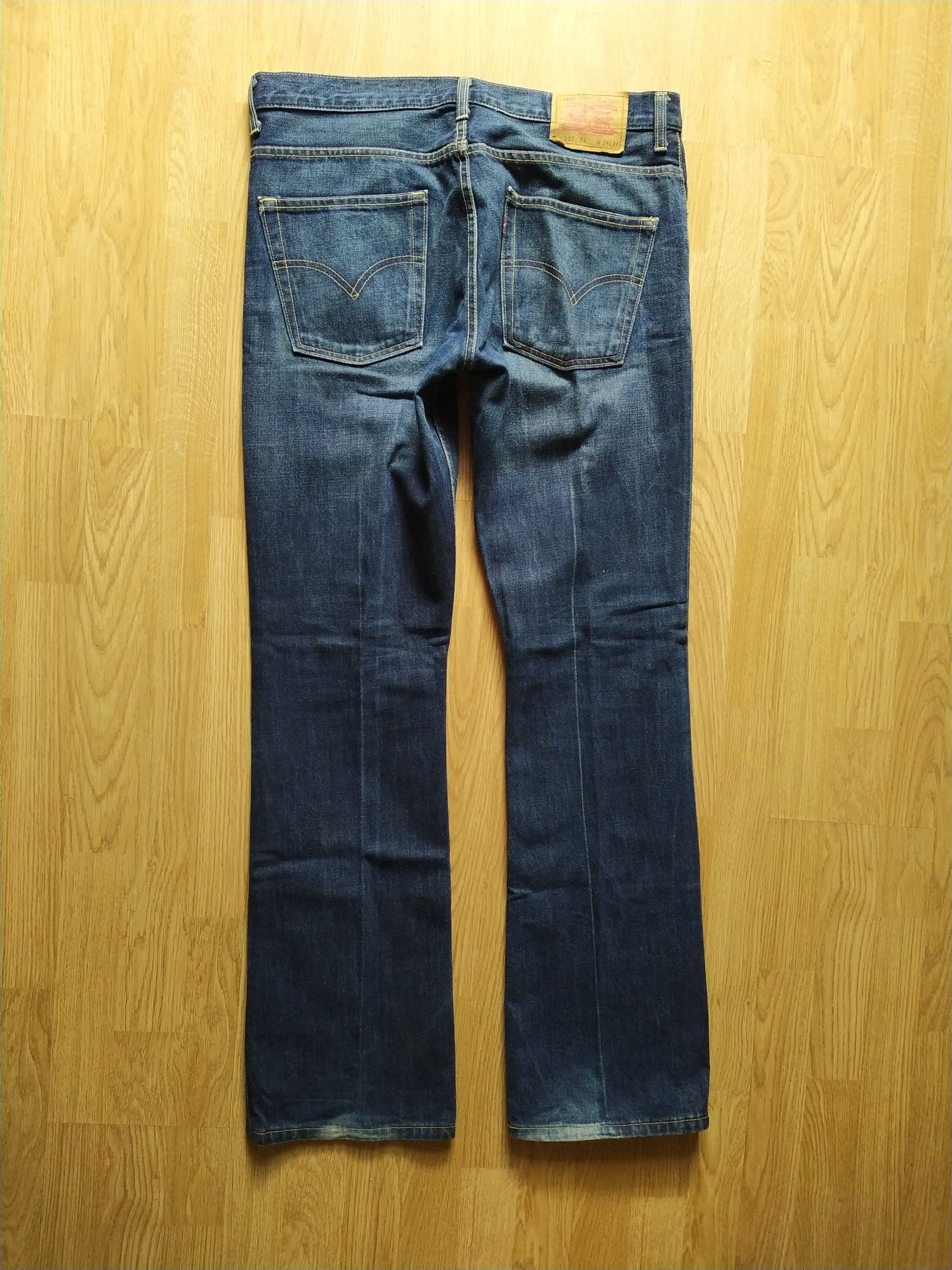 Джинсы Levi's 507