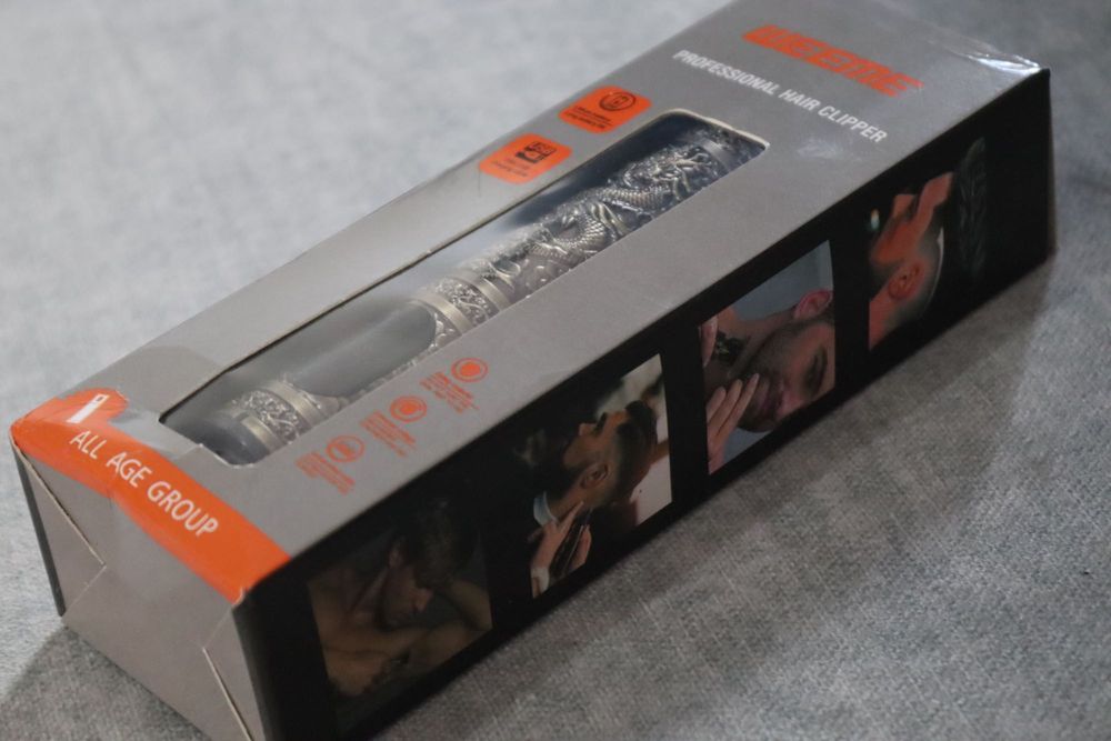 Máquina de Barba, Cabelo e Pelos T9 – USB com 4 Pentes