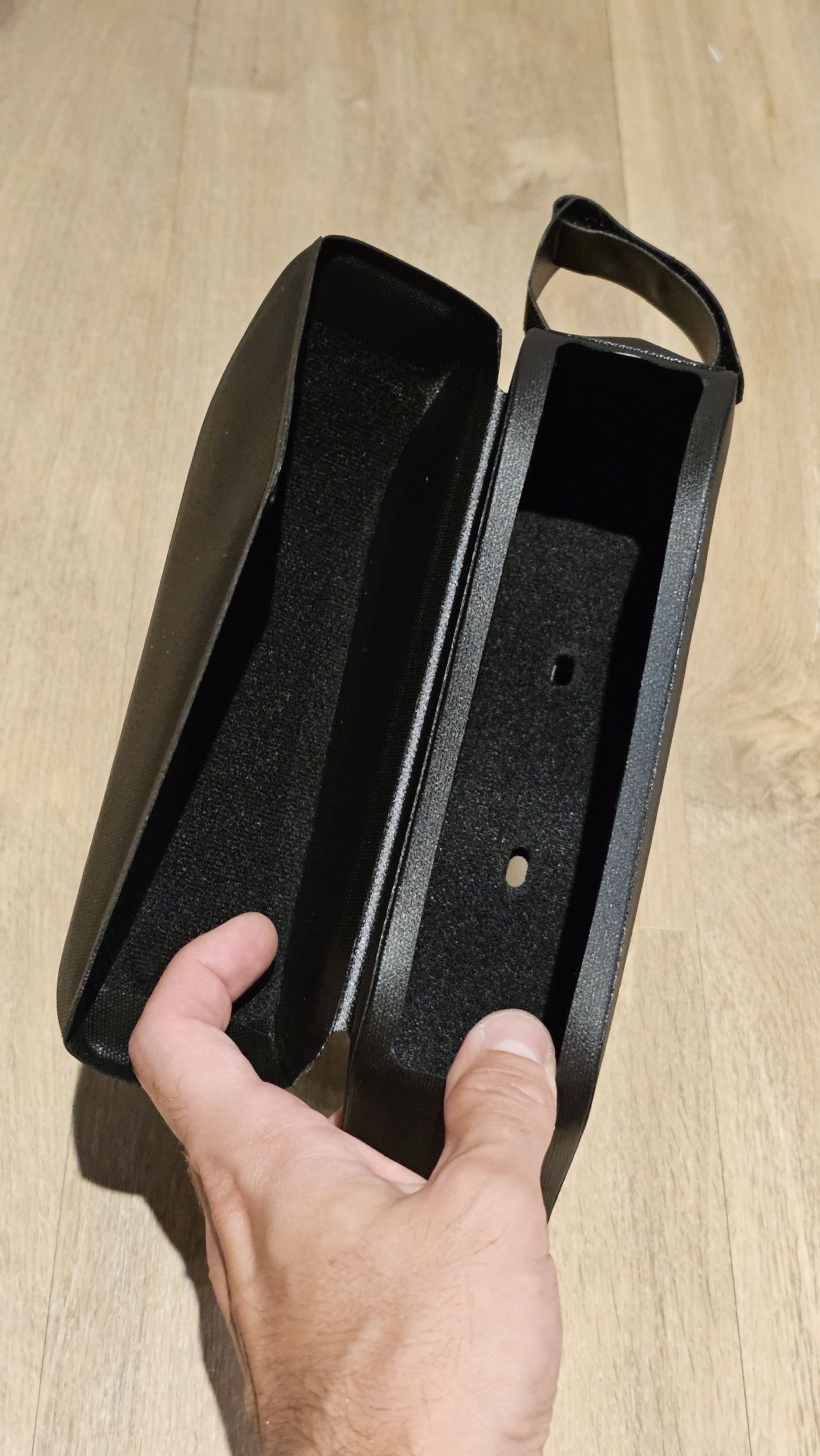 Torba na ramę top tube West Biking z magnetycznym zamknieciem