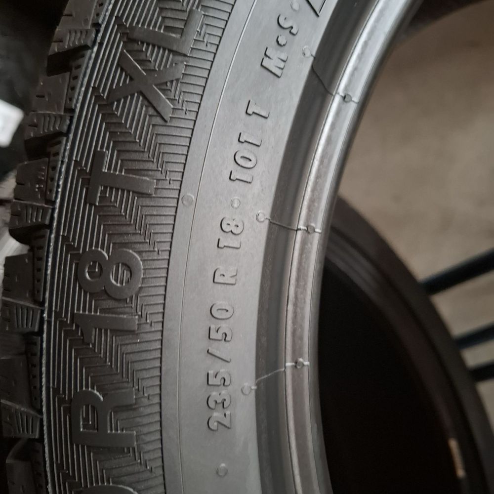 235/50/18 R18 Gislaved Nord Frost 200 4шт нові зима