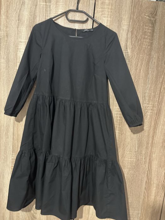 Damska sukienka carry