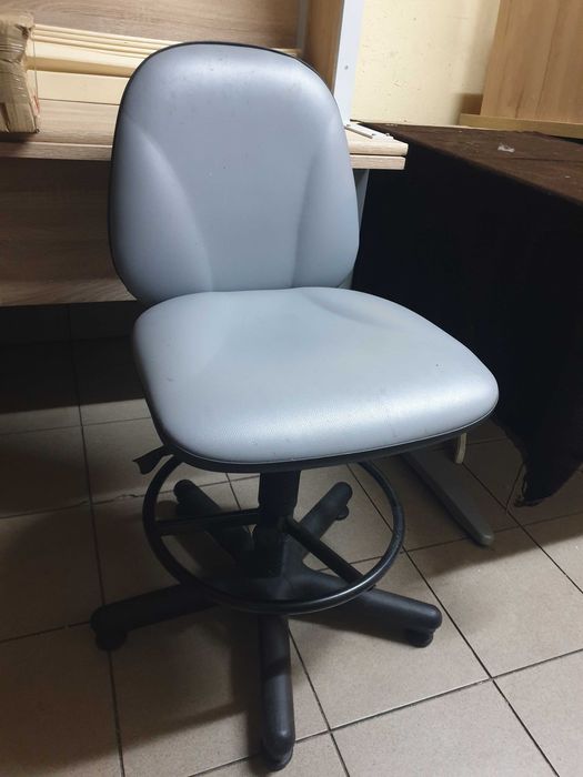 Hoker do pracy biurowej fotel krzeslo wysokie stolek podnoszony archit