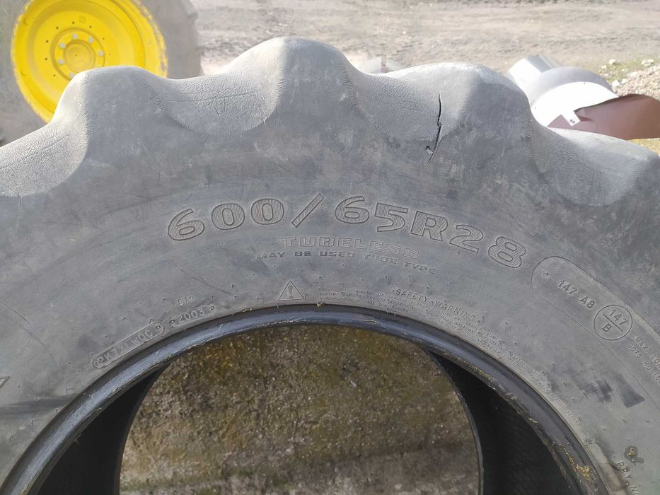 Sprzedam dwie opony 600/65R28