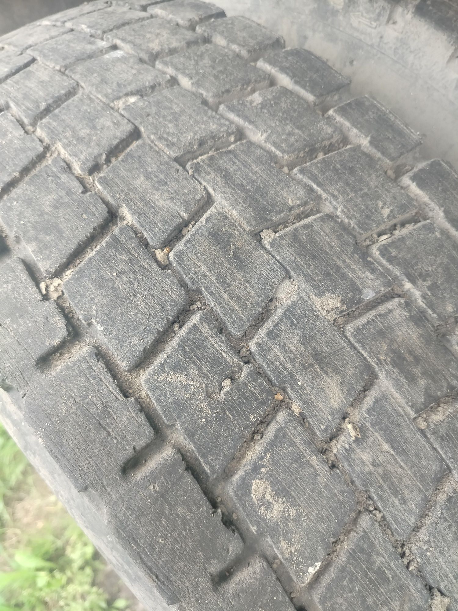 Koła 295/80/R 22.5 i 305/70 R 22.5