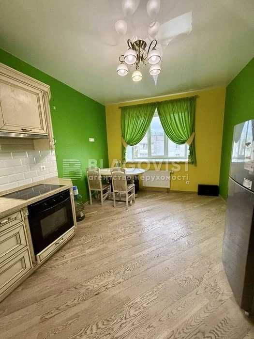 Продається,дуже тепла,простора 2кімн квартира ЖК Мінський ст м.Мінська