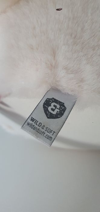 Urso polar de peluche de parede