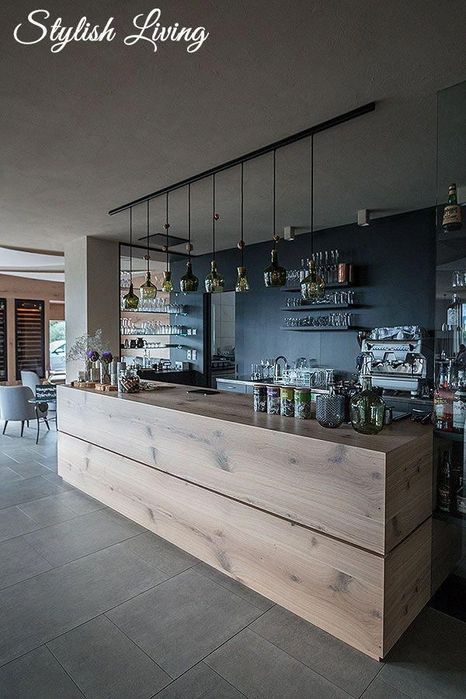 Барные стойки, стулья, ресепшн в стиле loft, стеллажи, столы для баров