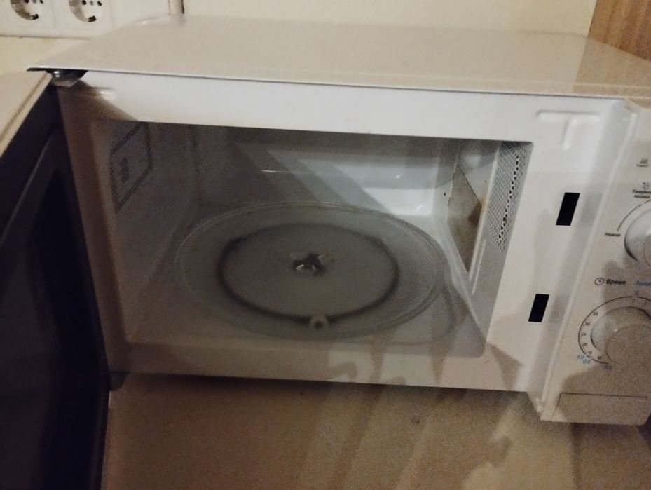 Микроволновая печь Midea
