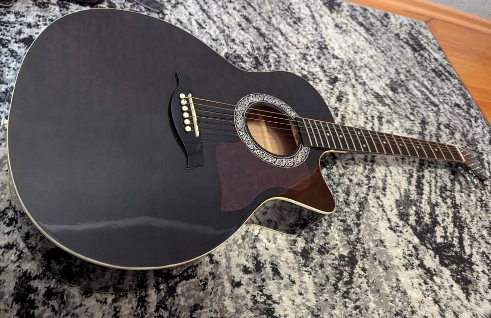 Акустична гітара Maxtone WGC-400TBK
