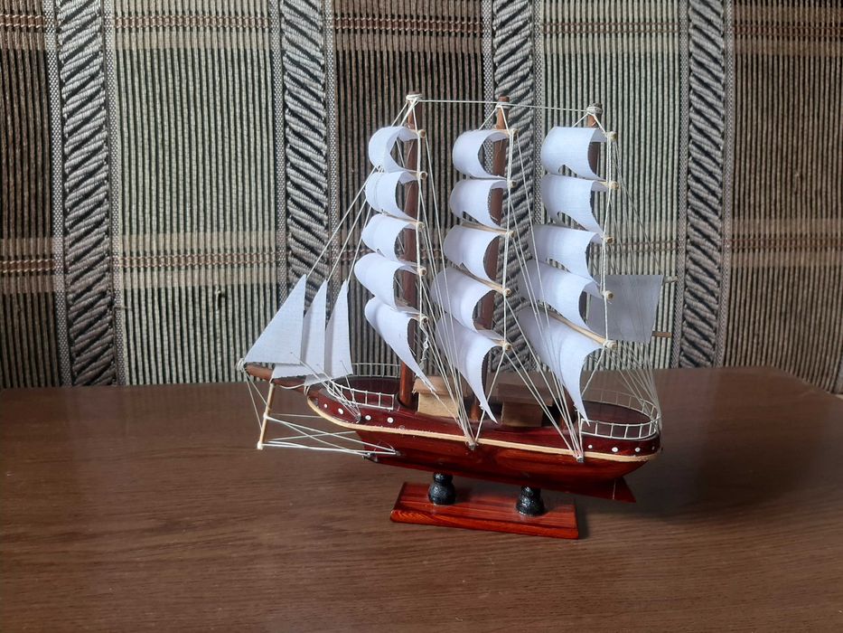 Моделі вітрильників