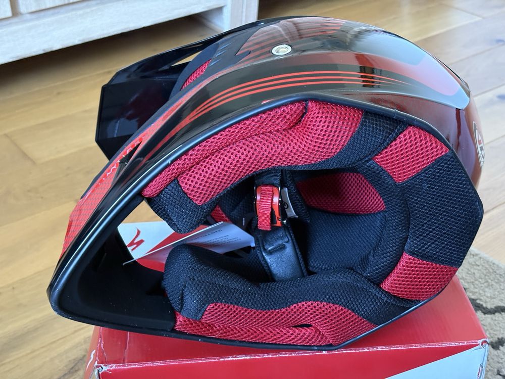 Kask Vcan V-325 czerwony nowy