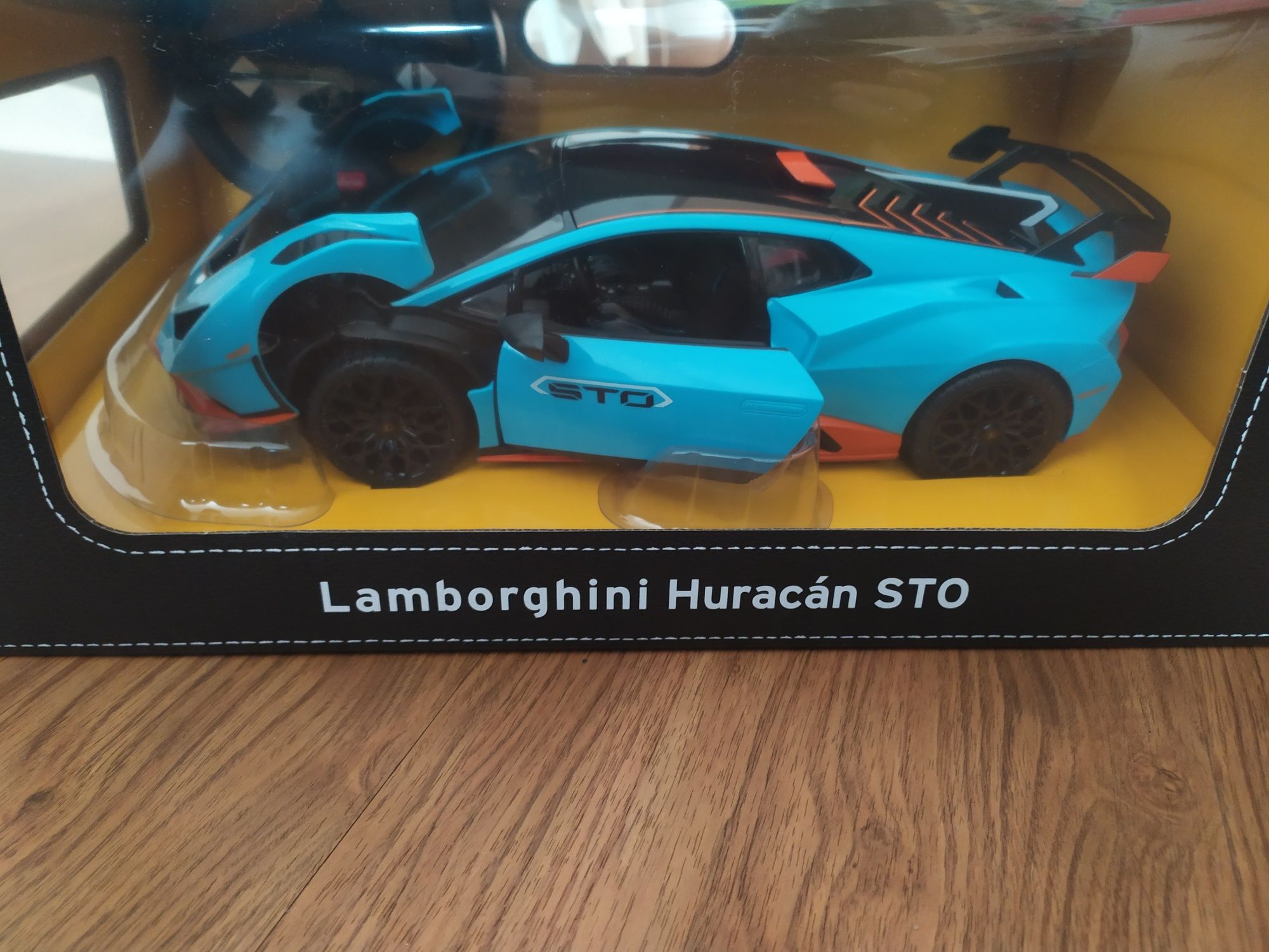 Nowe Zdalnie Sterowane Auto Lamborghini Huracan STO 1:14 RASTAR R/C